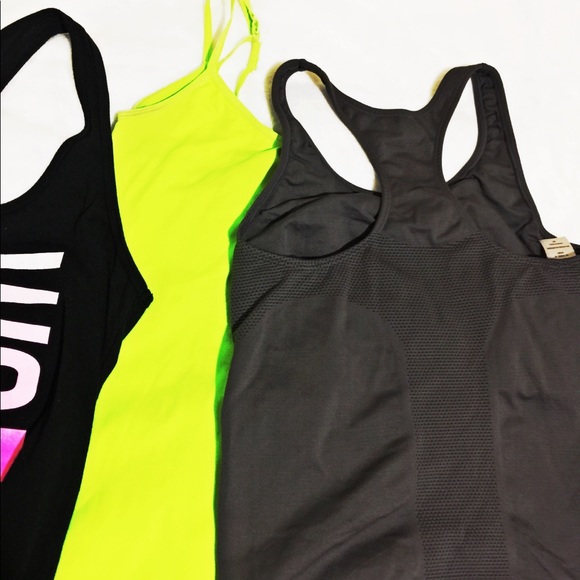 🏃🏻♀️Bundle of 3, Active Workout Wear Tanks - Picture 5 of 6